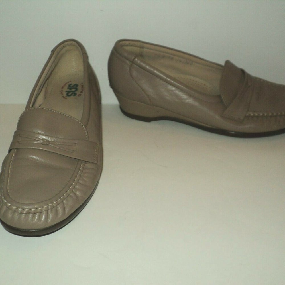 SAS Women's 8.5 N Easier Moccasins Mocha Tan Tripad Comfort Shoes